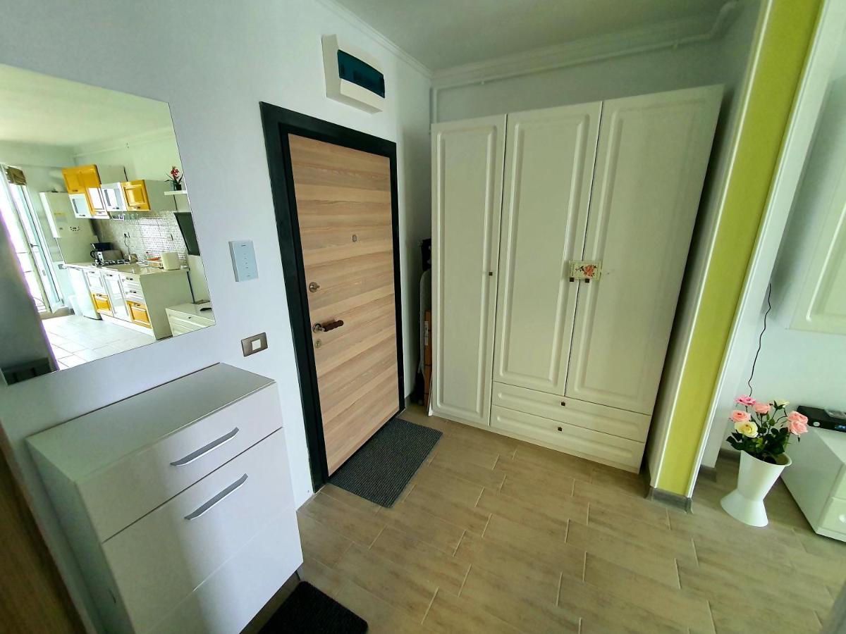 ALEZZI Majestic Apartments 97 Năvodari Zewnętrze zdjęcie